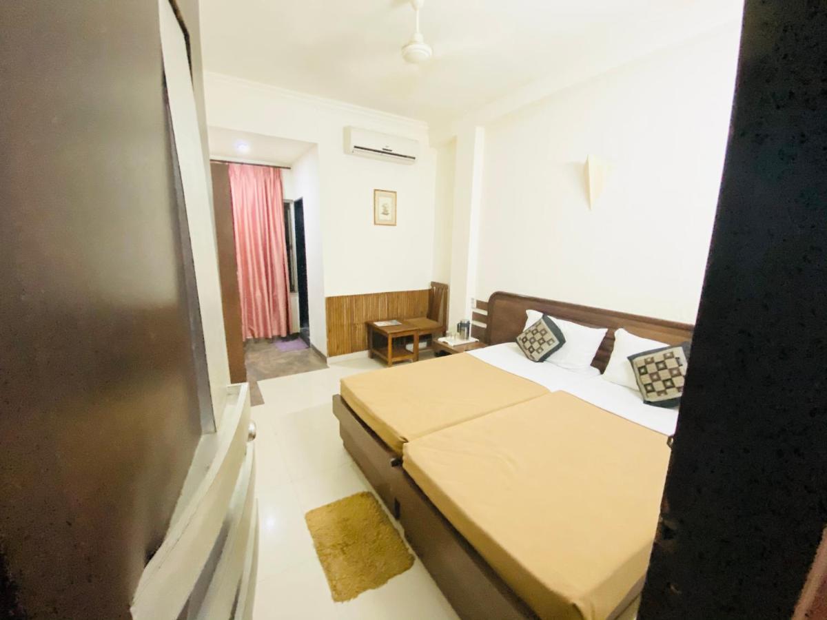 Hotel The Galaxy Jabalpur Exterior photo