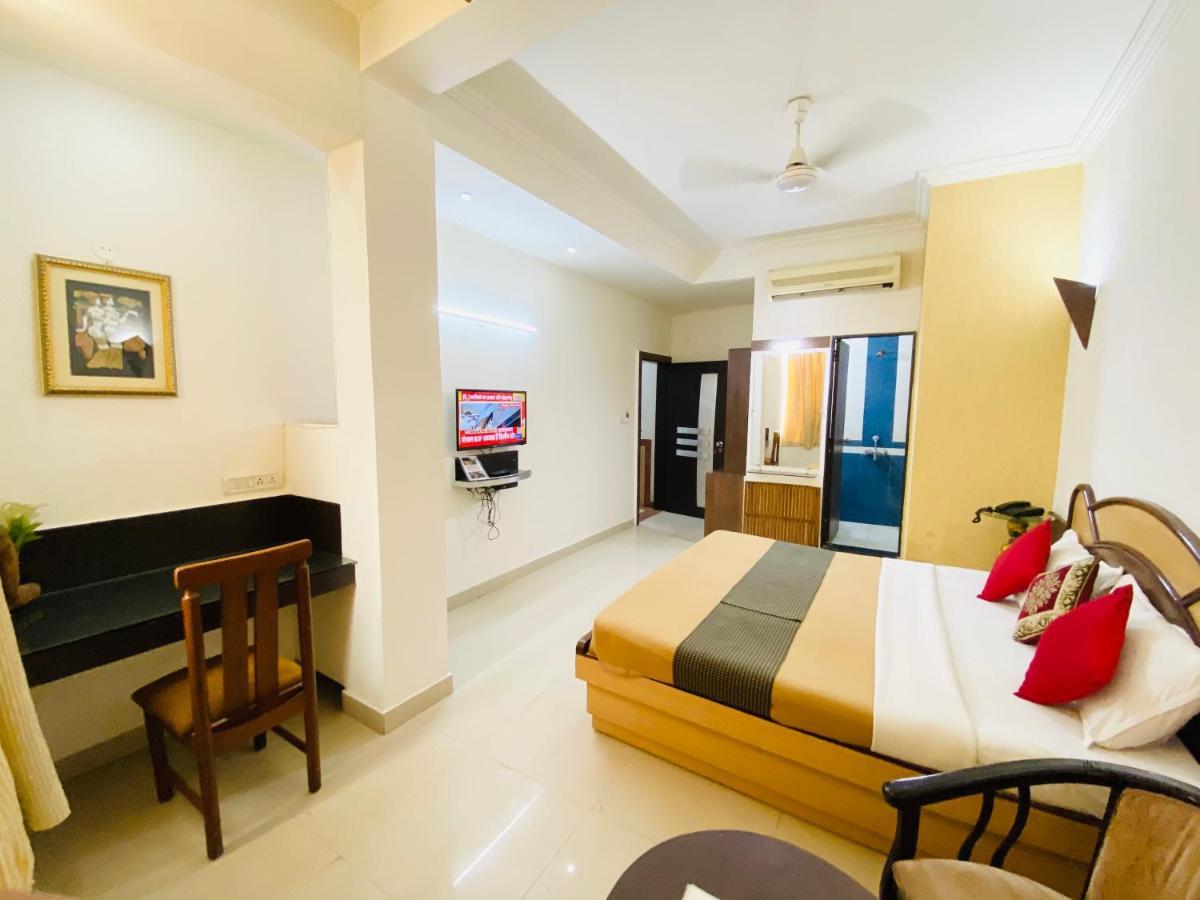 Hotel The Galaxy Jabalpur Exterior photo